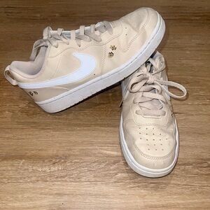 Nike | Nike Beige & White Low-Top Dunk Sneakers